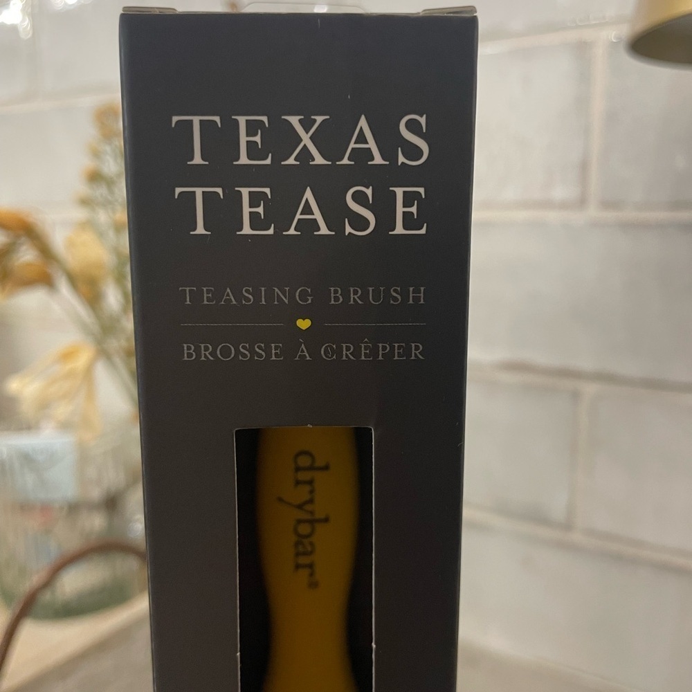 NWT Drybar Texas Tease Teasing Brush​​​​​​ - Picture 2 of 3